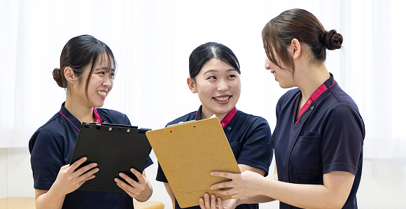 働く看護師の様子