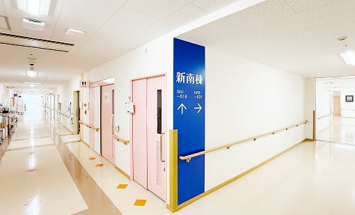 新南棟2階(脳神経外科/血管外科)